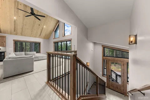 $1,350,000 | 1645 Iroquois Circle, South Lake Tahoe, CA 96150