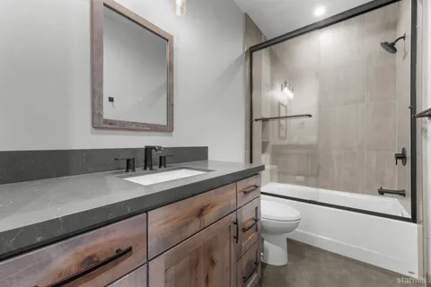 $1,350,000 | 1645 Iroquois Circle, South Lake Tahoe, CA 96150