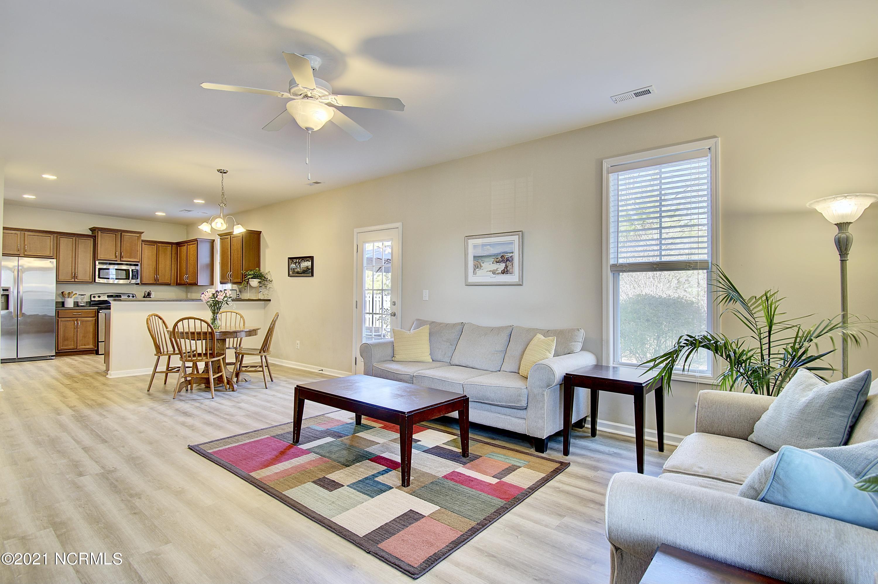 1521 Stones Edge Loop Road Wilmington, NC 28405 - Photo 15 of 34 1521stoneedgeloop - 11