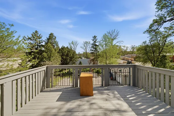$2,500 | 2261 136th Street, Blue Island, IL 60406
