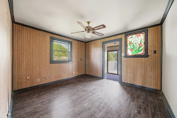 $2,500 | 2261 136th Street, Blue Island, IL 60406