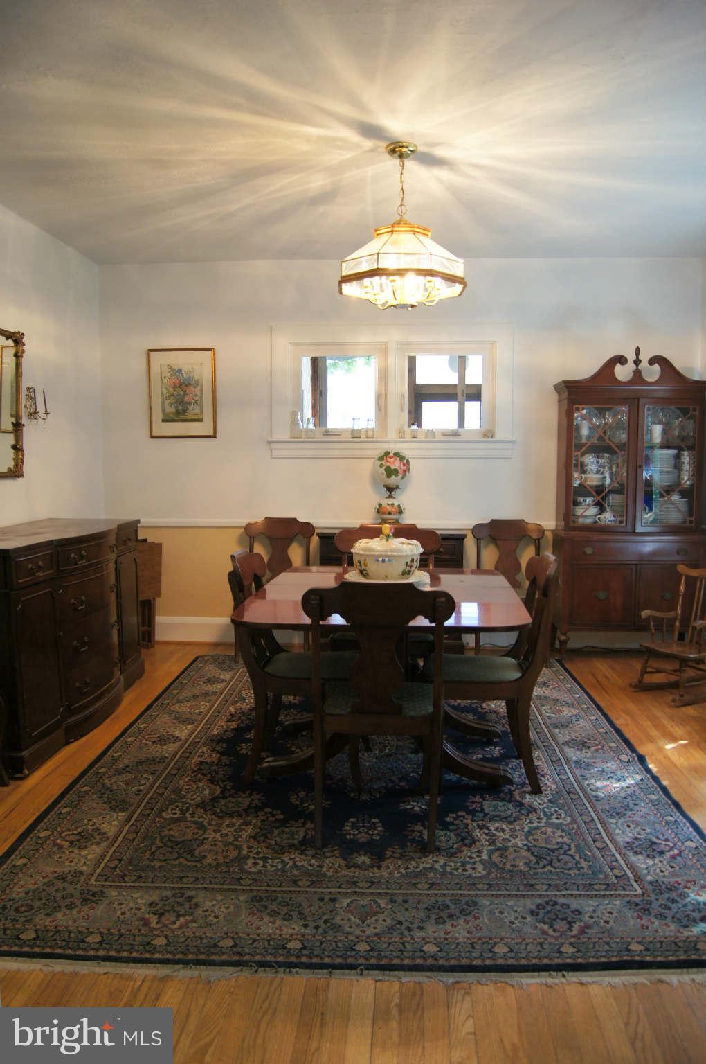 605 Murdock Road Baltimore, MD 21212 - Photo 14 of 30 Dining Room flows from living room into kitchen