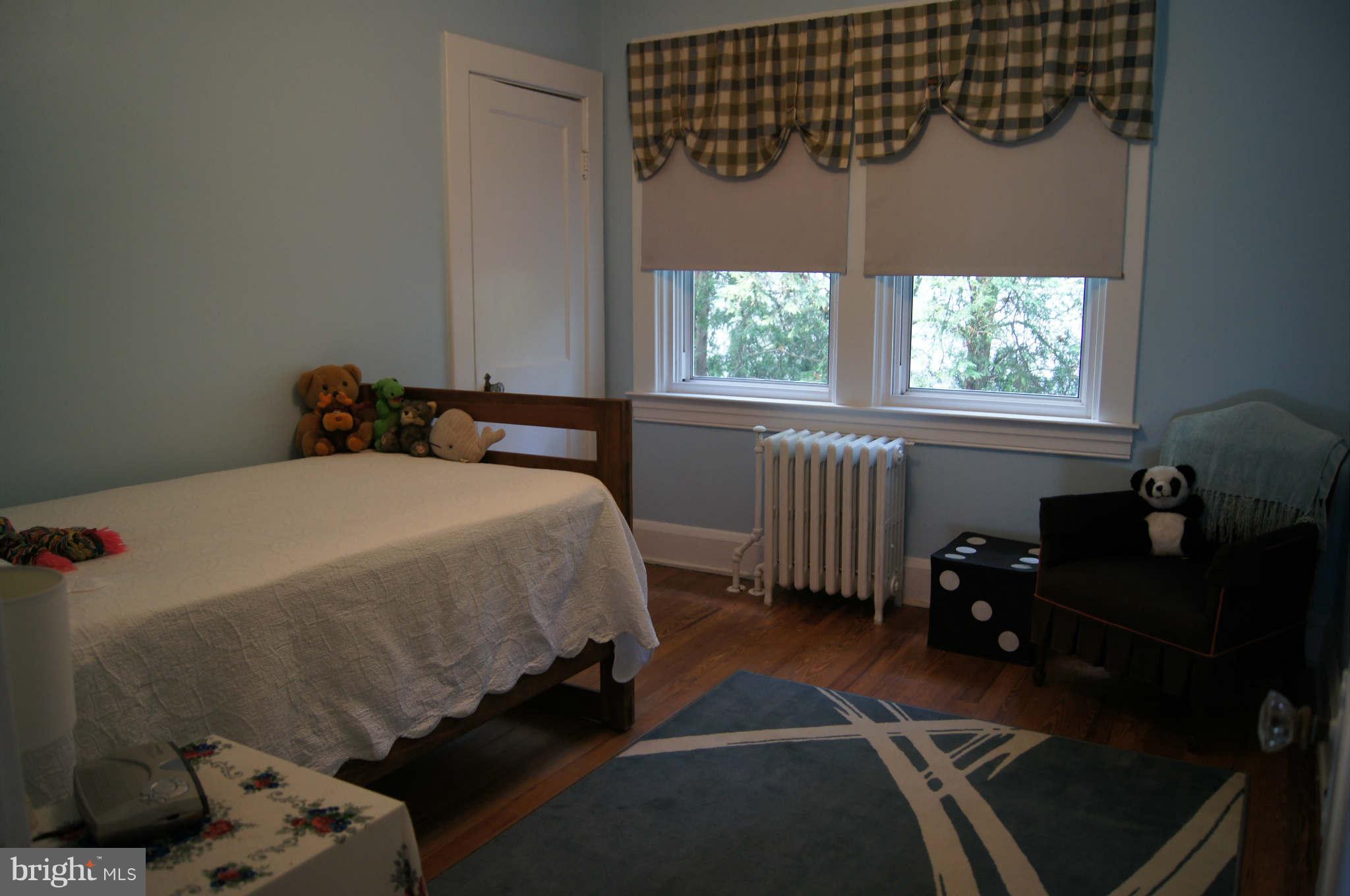 605 Murdock Road Baltimore, MD 21212 - Photo 22 of 30 Bedroom three is a nice size