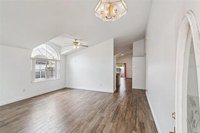 a view of livingroom and hardwood floor