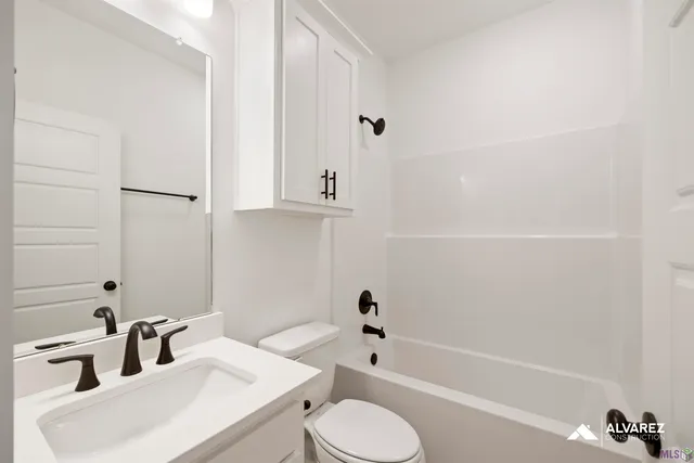 $433,990 | 4024 Kelly Lake Lane, Madisonville, LA 70447