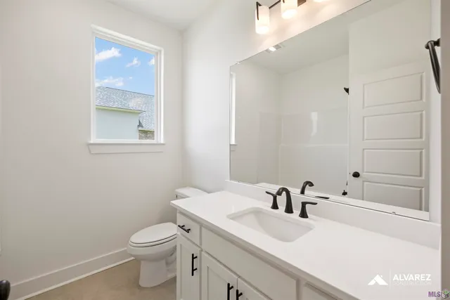 $433,990 | 4024 Kelly Lake Lane, Madisonville, LA 70447