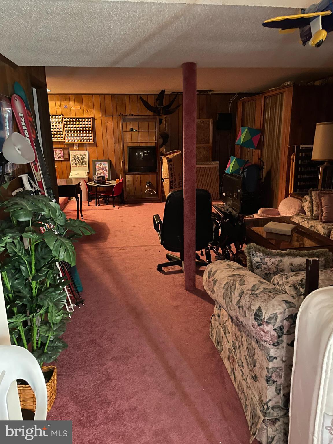 9927 Maidbrook Road Baltimore, MD 21234 - Photo 17 of 24 Gallery Image 17