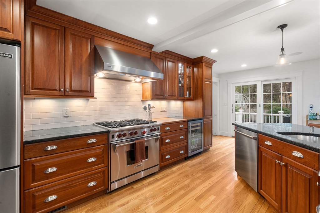 272 Quinobequin Road Newton, MA 02468 - Photo 13 of 31