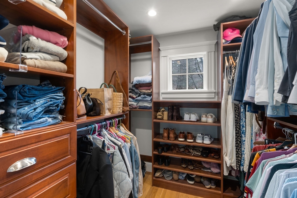 272 Quinobequin Road Newton, MA 02468 - Photo 22 of 31