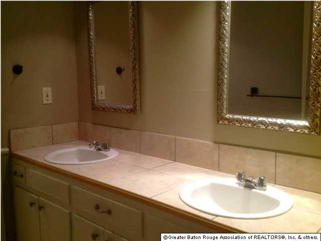10659 Rondo Avenue Baton Rouge, LA 70815 - Photo 17 of 30 Gallery Image 17