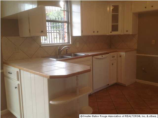 10659 Rondo Avenue Baton Rouge, LA 70815 - Photo 10 of 30 Gallery Image 10