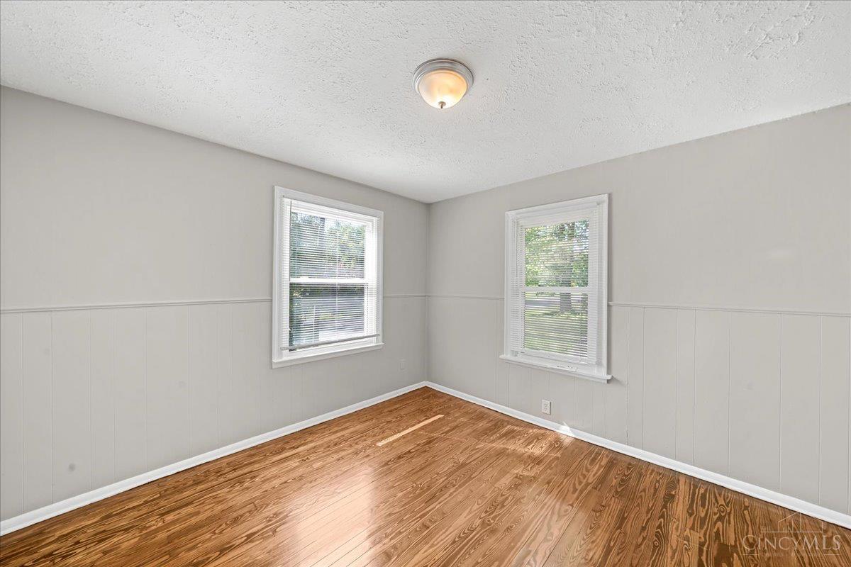 948 Nordyke Road Cincinnati, OH 45255 - Photo 6 of 24 Gallery Image 6