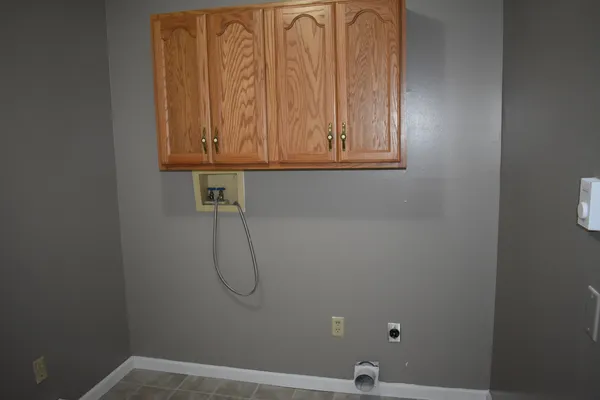 $154,900 | 320 North Walnut Street, Arcola, IL 61910