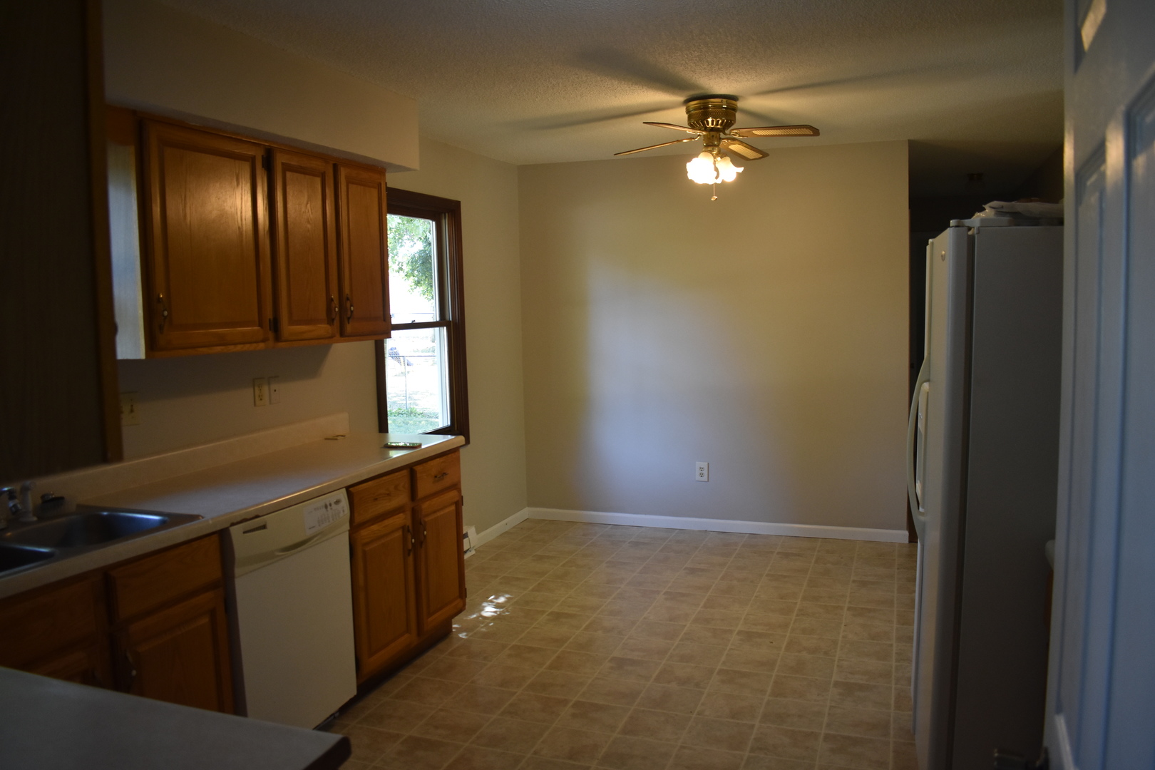 320 North Walnut Street Arcola, IL 61910 - Photo 9 of 14 a bathroom with a sink and mirror