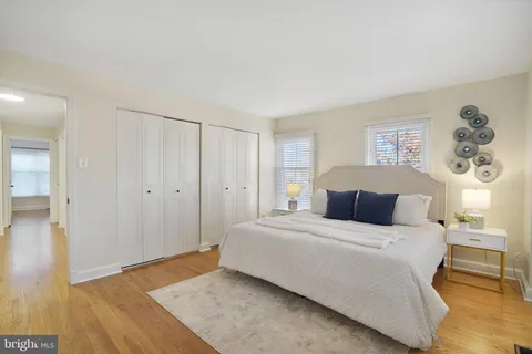 $925,000 | 3135 14th Street South, Arlington, VA 22204