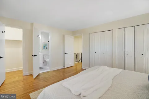 $925,000 | 3135 14th Street South, Arlington, VA 22204