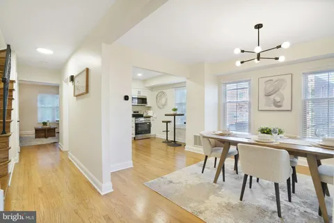 $925,000 | 3135 14th Street South, Arlington, VA 22204