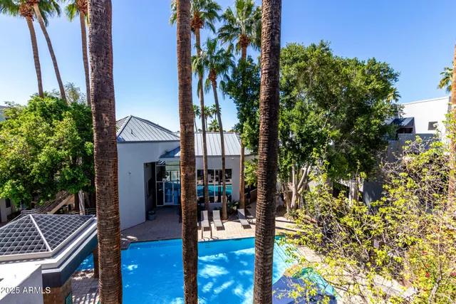 $369,900 | 3633 North 3rd Avenue, Unit 2012, Phoenix, AZ 85013