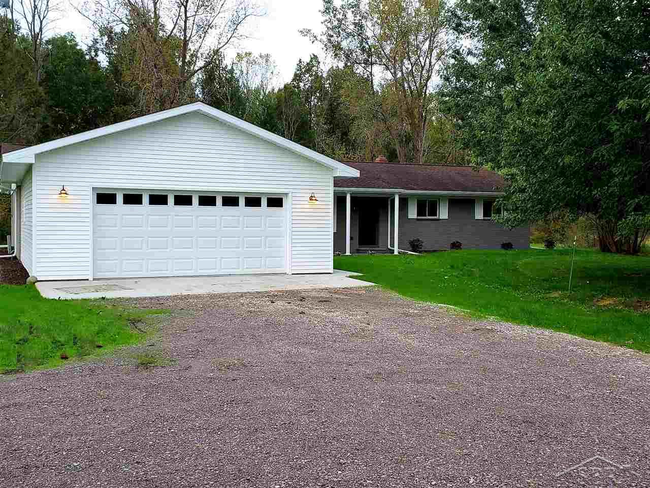 14881 Ederer Road Hemlock, MI 48626 - Photo 1 of 22 31362643.JPG