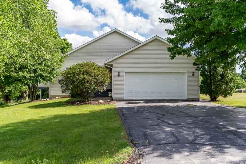 186 Lake Summerset Road Davis, IL 61019 - Photo 1 of 59