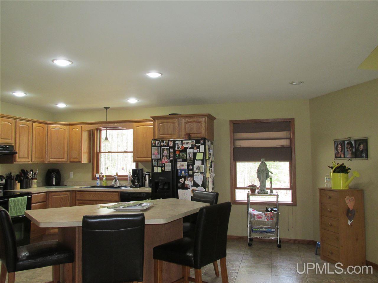 6388 L L.5 Road Gladstone, MI 49837 - Photo 7 of 49