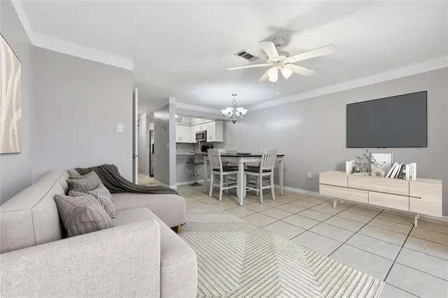 $159,900 | 2635 Southwest 35th Place, Unit 1303, Gainesville, FL 32608