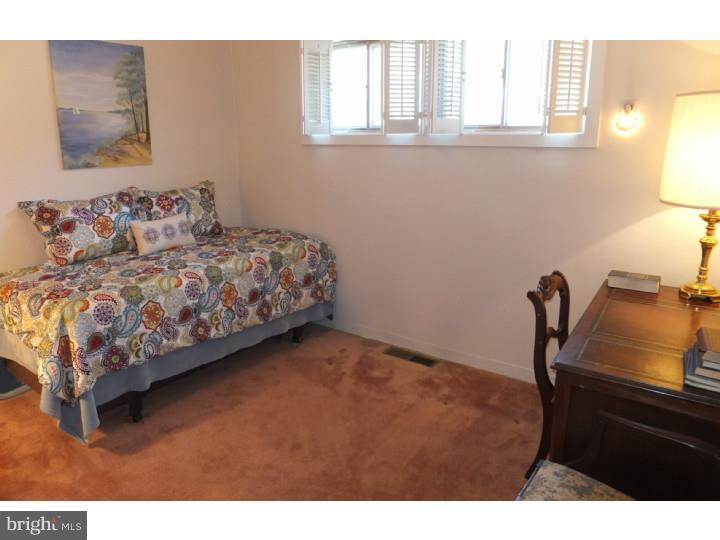 734 Norfolk Road Rydal, PA 19046 - Photo 11 of 17 Bedroom 2