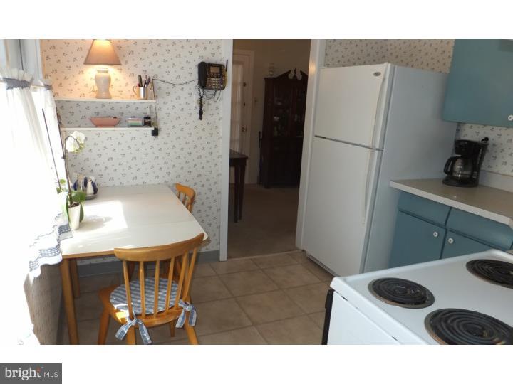 734 Norfolk Road Rydal, PA 19046 - Photo 15 of 17 Kitchen