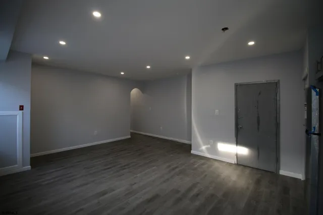 $1,400 | 214 Atlantic Avenue, Unit B4, Atlantic City, NJ 08401