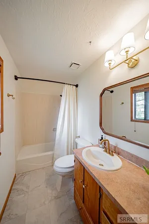 $465,000 | 3032 Hartert Drive, Idaho Falls, ID 83404