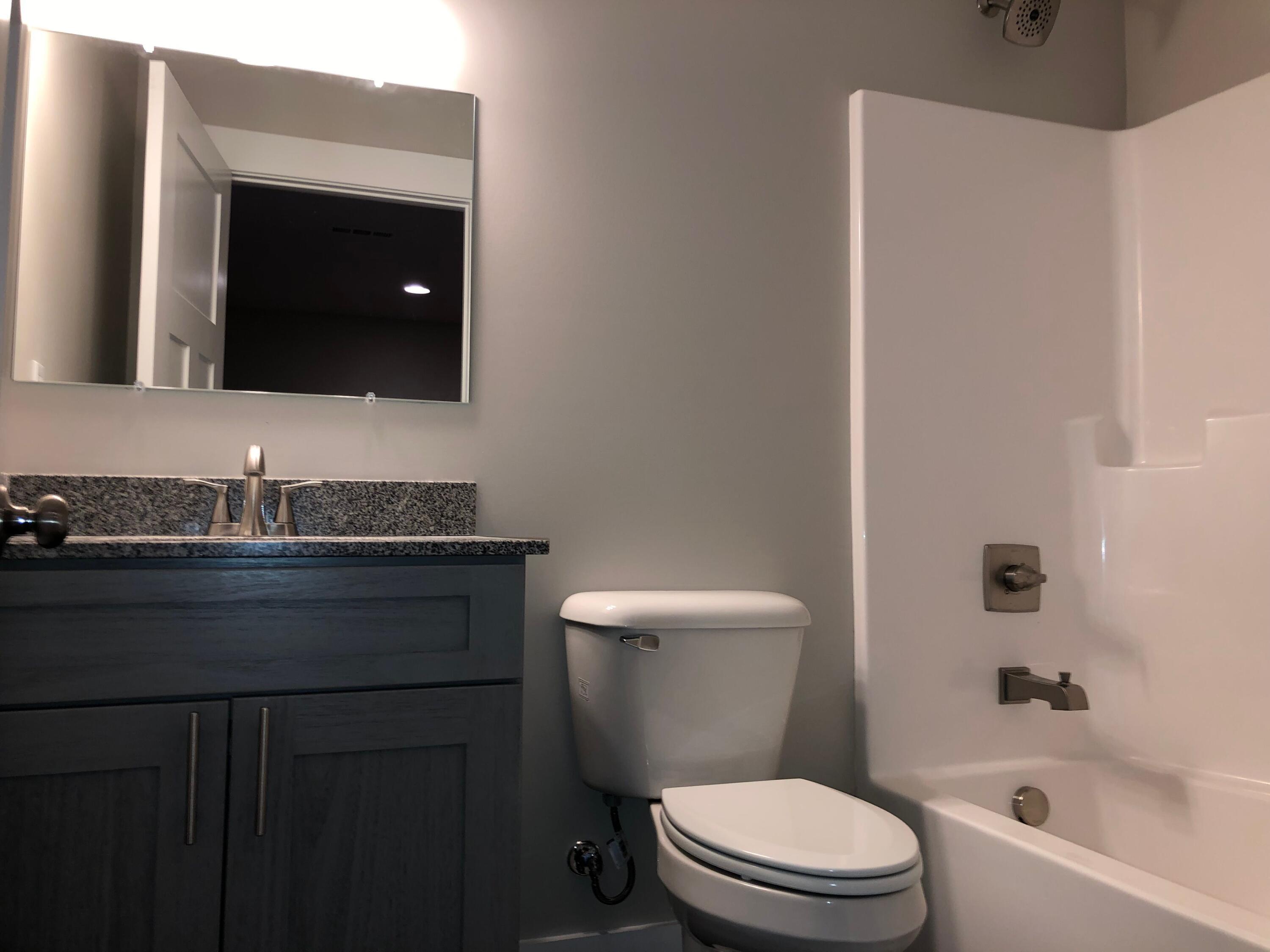 8735 Hidden Branches Road Harrison, TN 37341 - Photo 22 of 27 Hidden Branches Specialty Room Full Bath