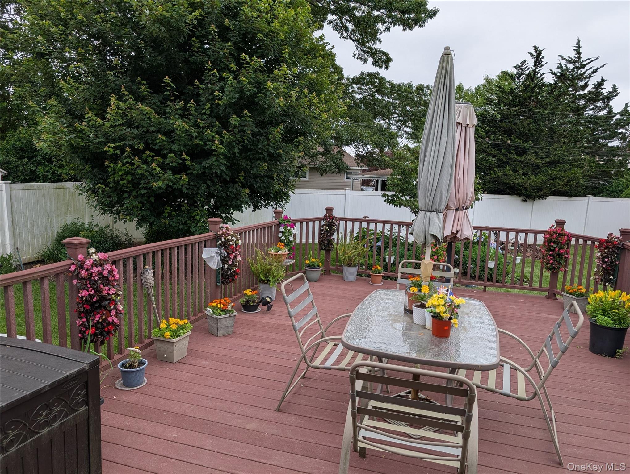 5 Columbia Road Hicksville, NY 11801 - Photo 11 of 14