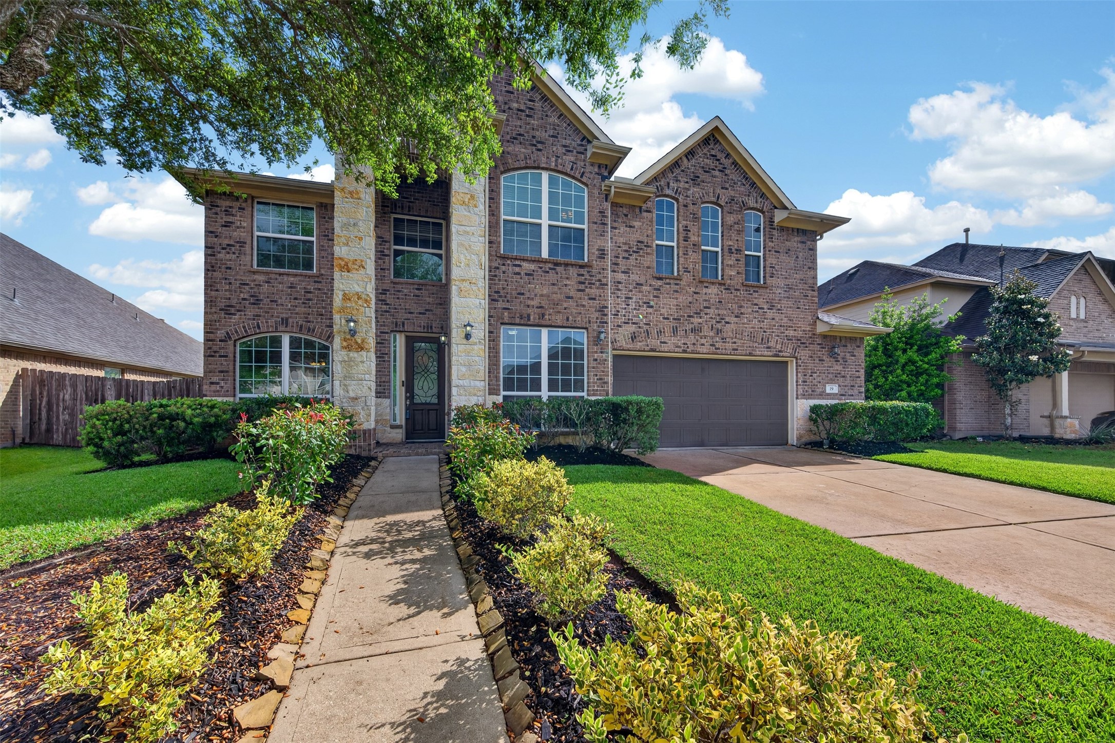 19 Roma Ridge Drive Missouri City, TX 77459 - Photo 4 of 38