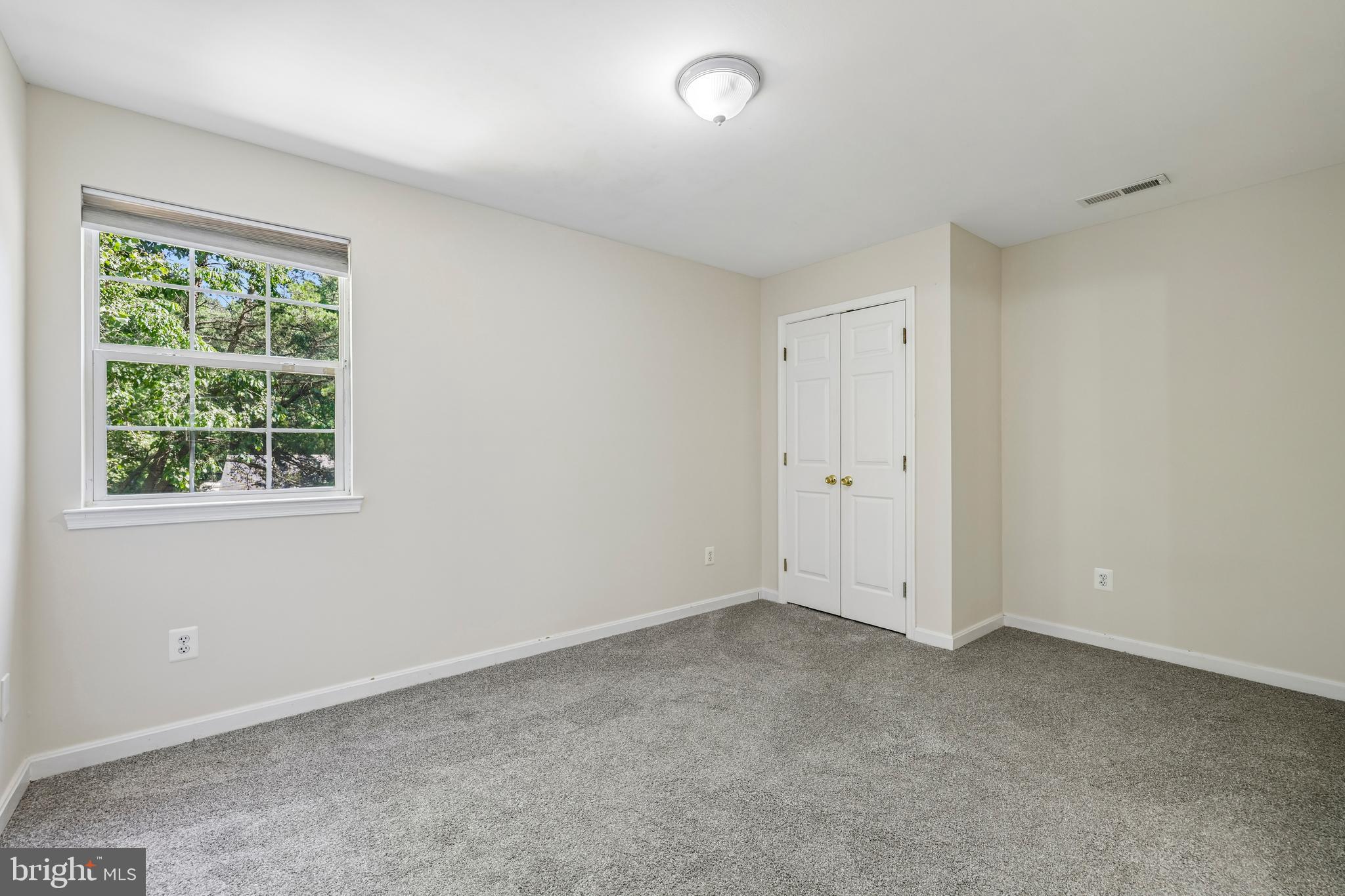 683 Powhatan Beach Road Pasadena, MD 21122 - Photo 37 of 70 Bedroom