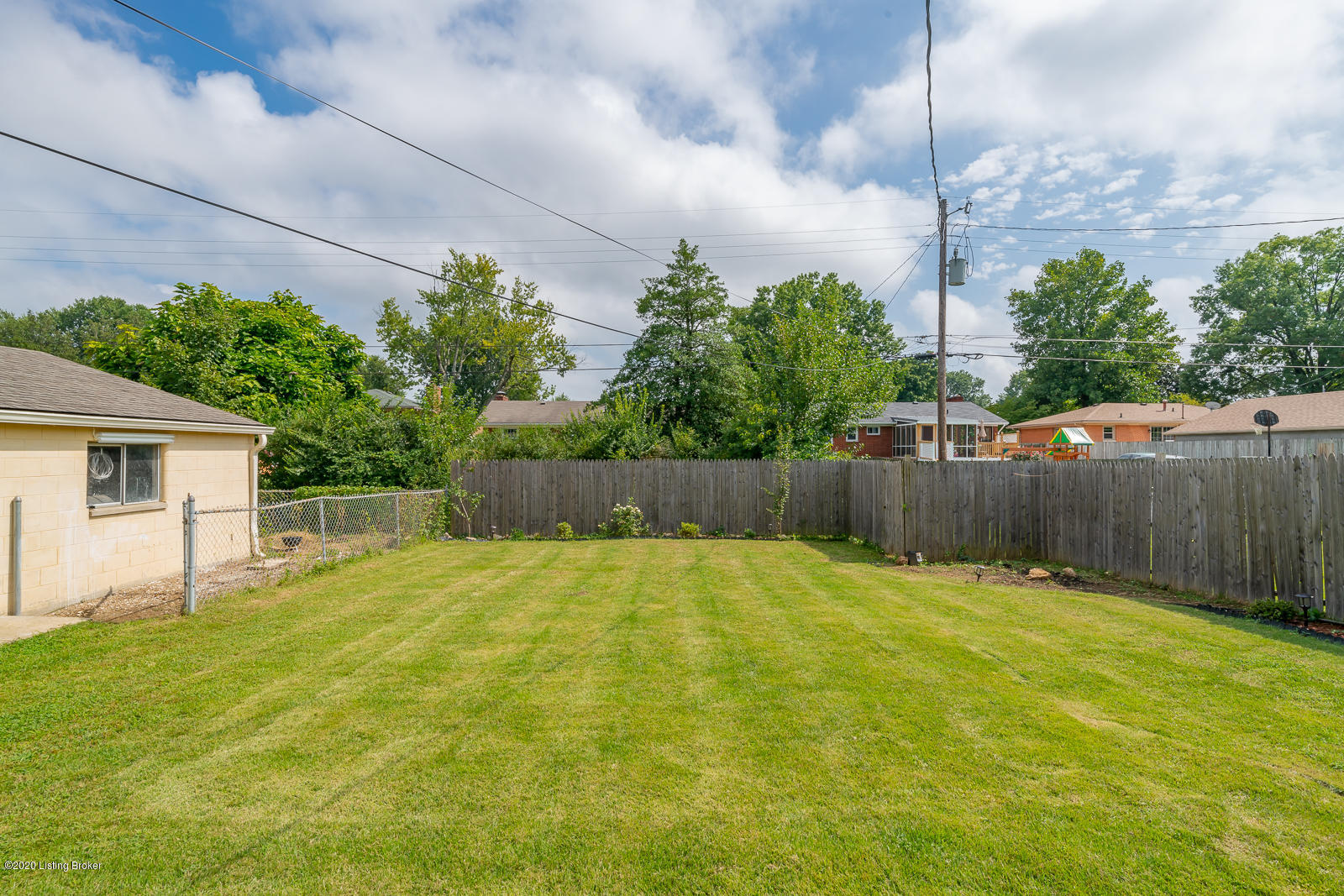 2912 Sheldon Road Louisville, KY 40218 - Photo 28 of 29 2912 Sheldon Rd L-38