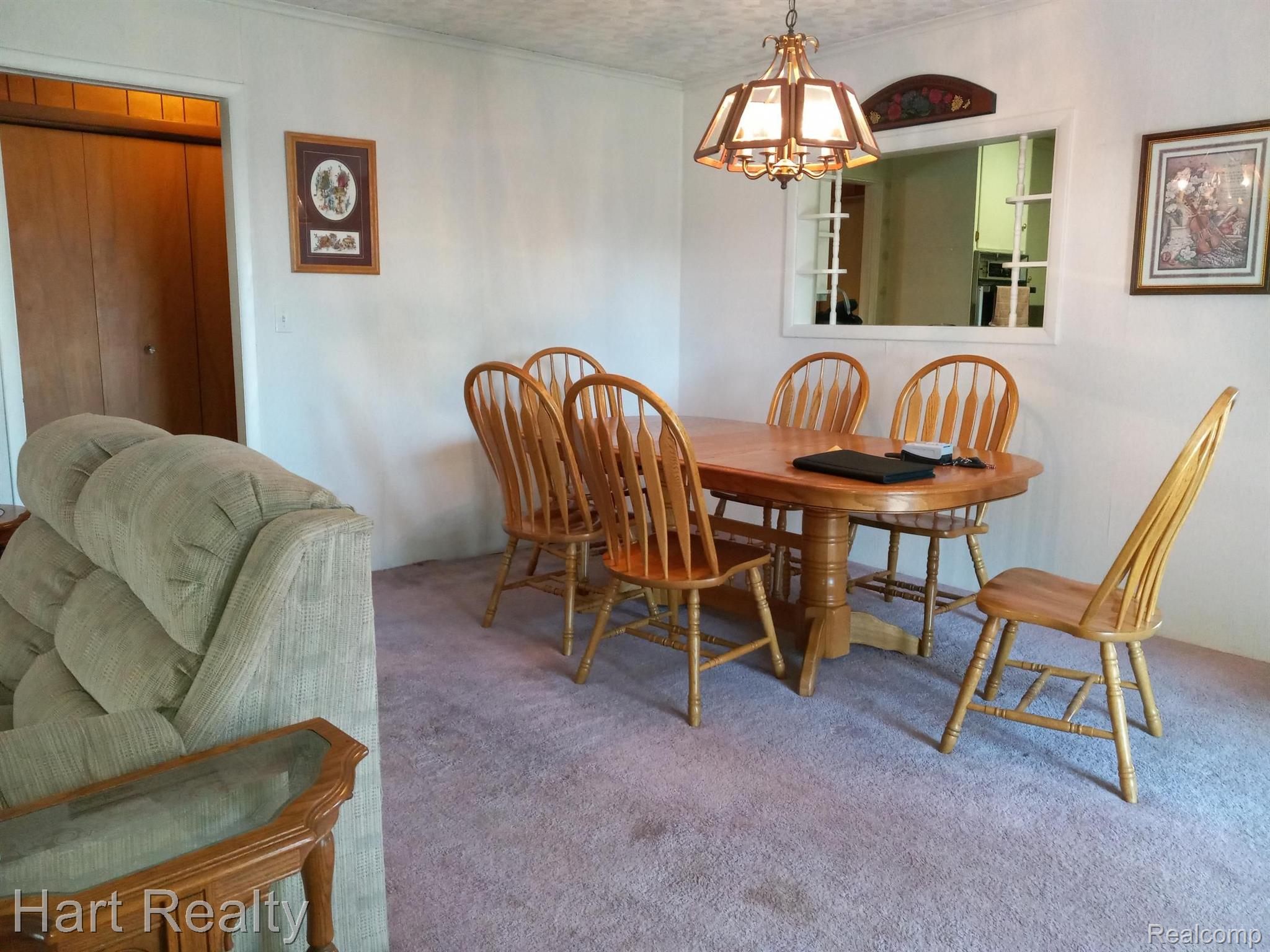6105 Lynd Road Marlette, MI 48453 - Photo 13 of 45 Family Room