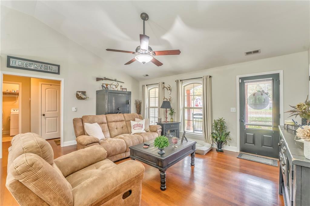 7 Dixie Park Drive Northeast Rome, GA 30165 - Photo 3 of 41