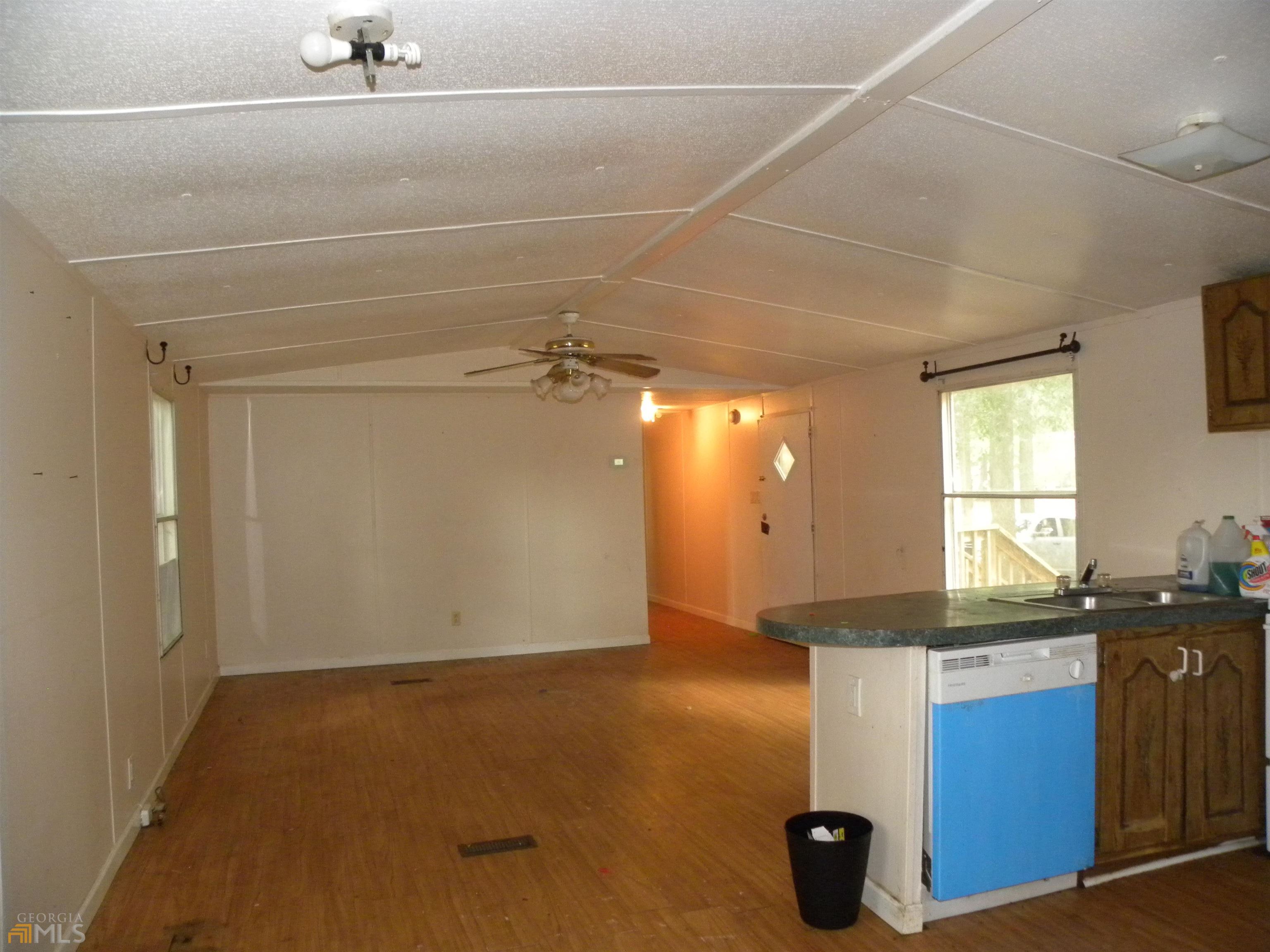 204 Detter Road Canon, GA 30520 - Photo 4 of 14