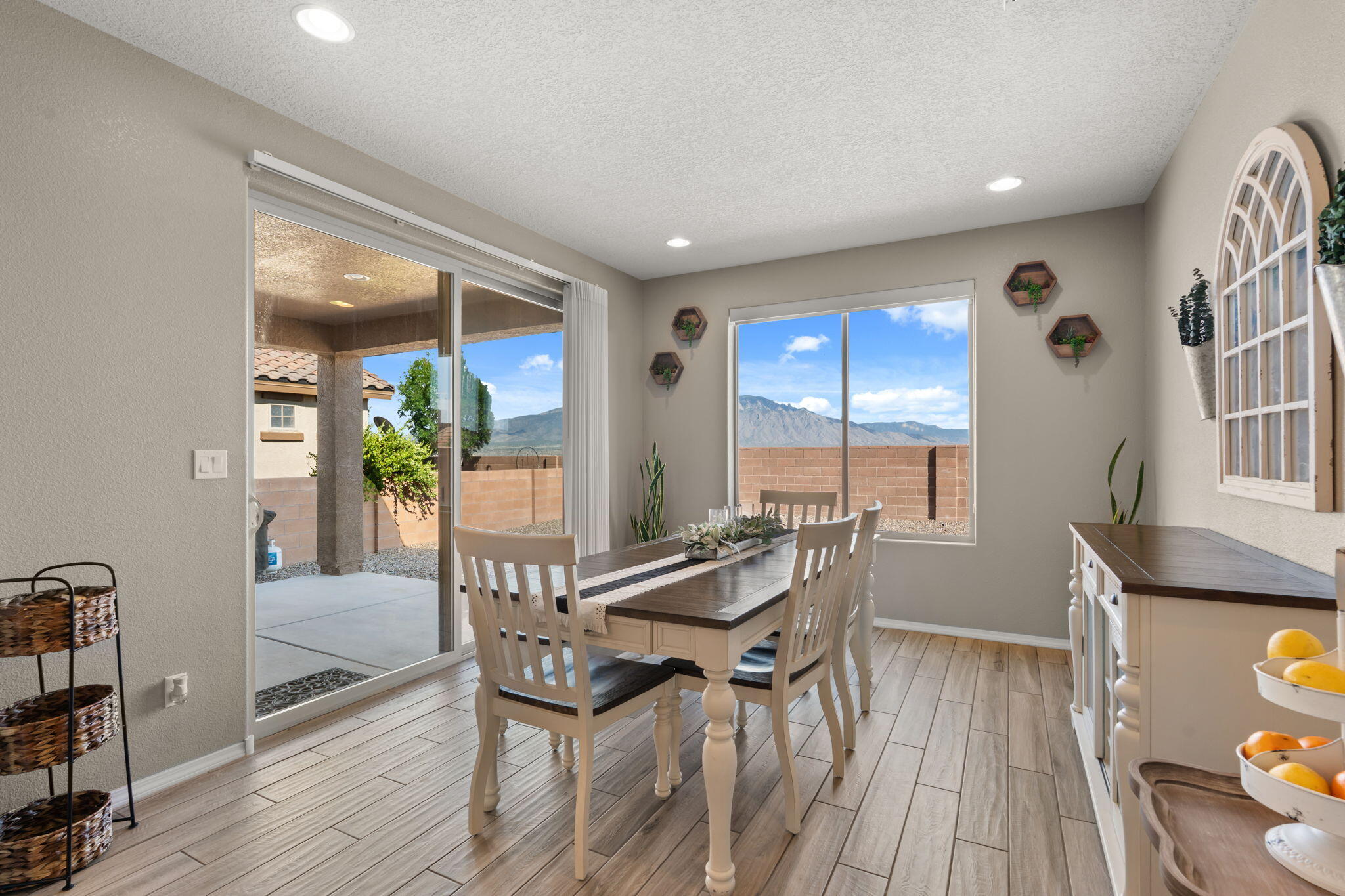 3953 Mountain Trail Loop Northeast Rio Rancho, NM 87144 - Photo 14 of 40 Gallery Image 14