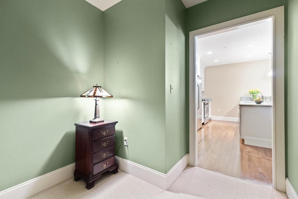 116 Rantoul Street, Unit 106 Beverly, MA 01915 - Photo 13 of 17