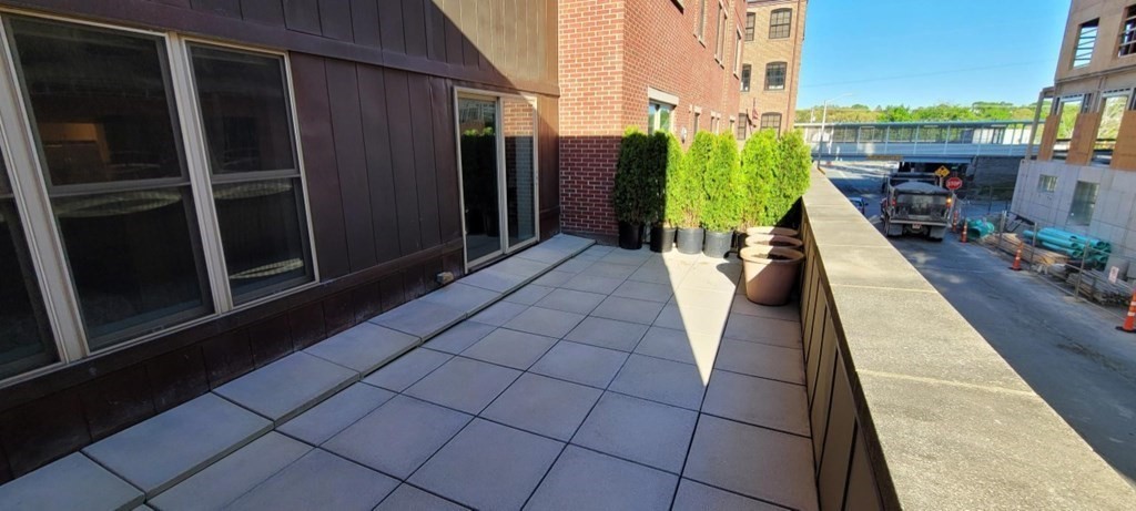 116 Rantoul Street, Unit 106 Beverly, MA 01915 - Photo 14 of 17