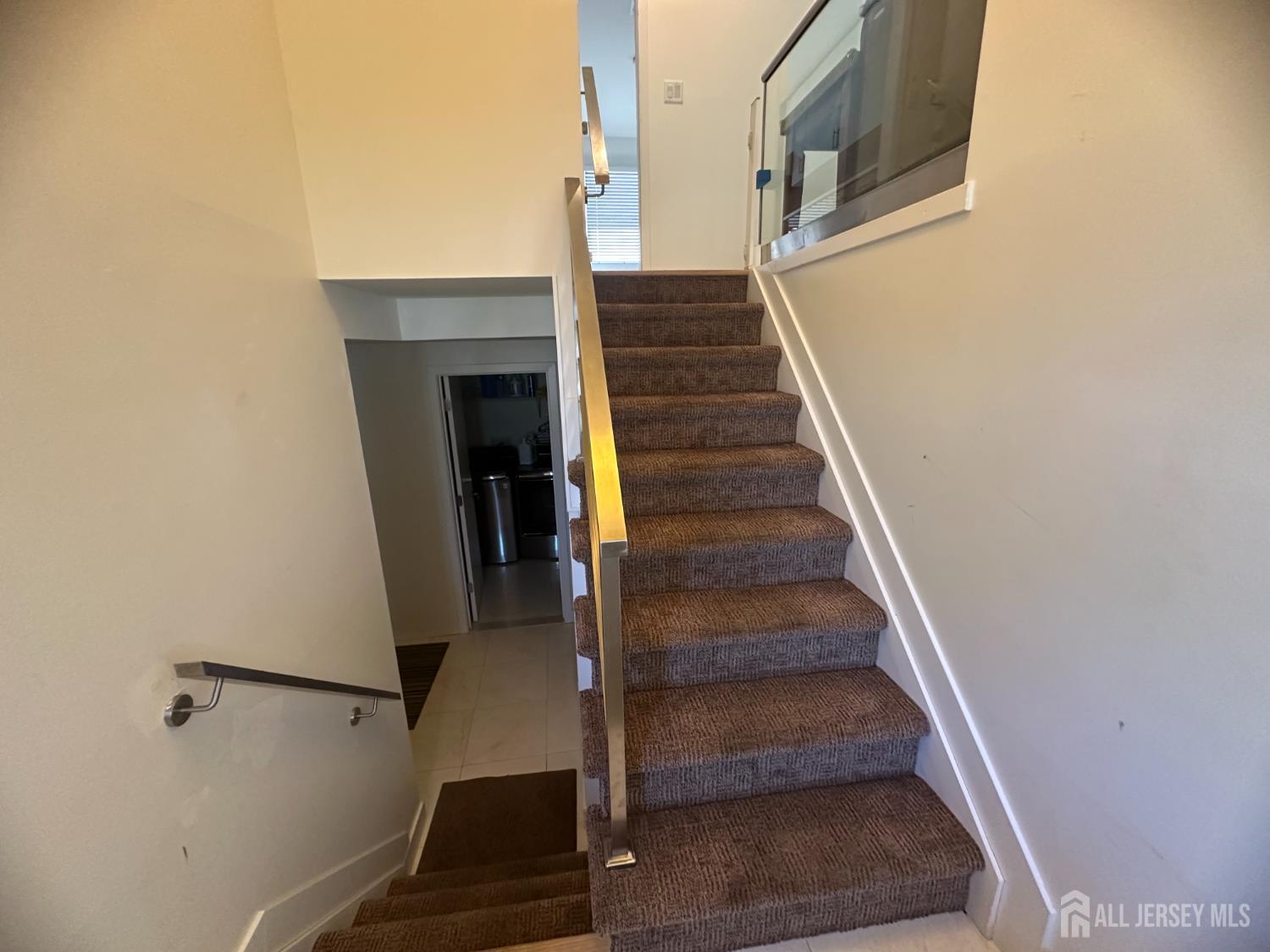 9 Holly Road Iselin, NJ 08830 - Photo 7 of 31 a view of entryway