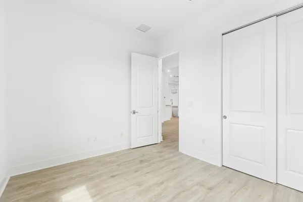 $1,199,990 | 13921 Vivant Drive, Palm Beach Gardens, FL 33412