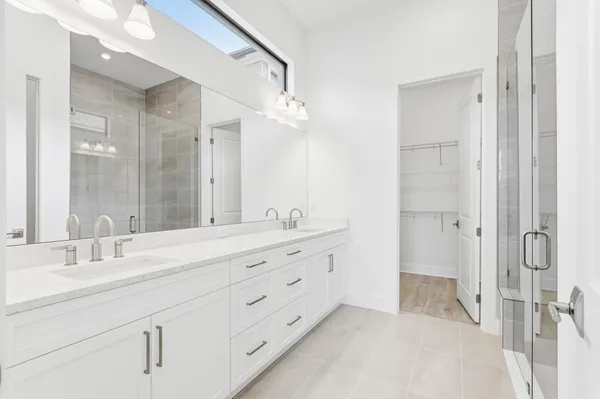 $1,199,990 | 13921 Vivant Drive, Palm Beach Gardens, FL 33412