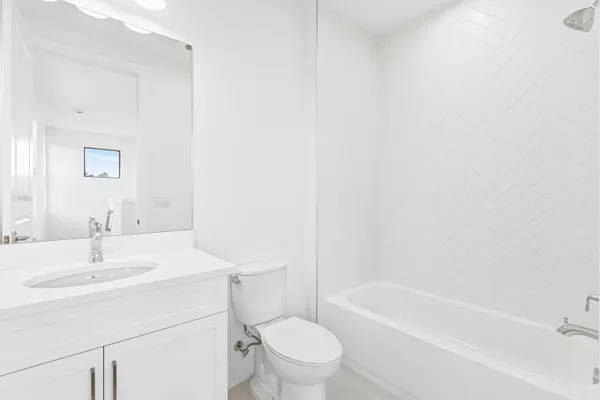 $1,199,990 | 13921 Vivant Drive, Palm Beach Gardens, FL 33412