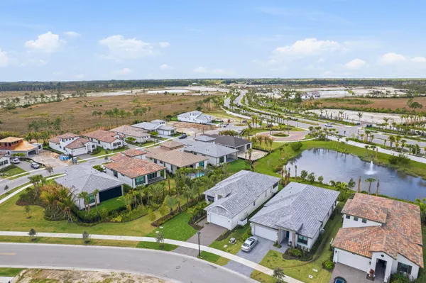 $1,199,990 | 13921 Vivant Drive, Palm Beach Gardens, FL 33412