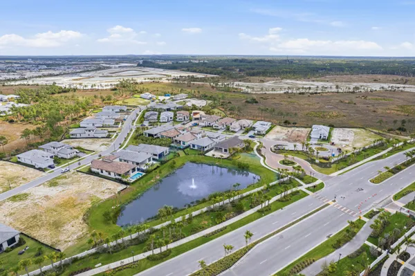 $1,199,990 | 13921 Vivant Drive, Palm Beach Gardens, FL 33412