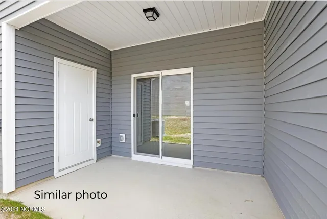 $193,900 | 132 Loren Road, Hubert, NC 28539