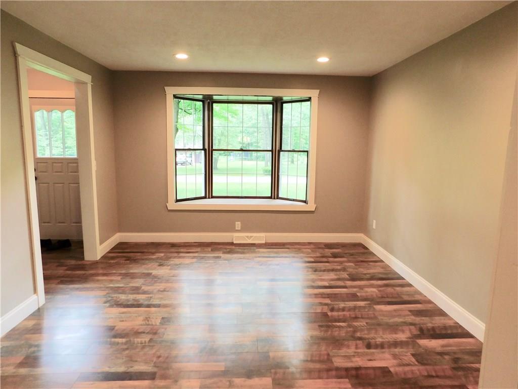 82 Nora Street Clark, PA 16113 - Photo 10 of 24 Gallery Image 10