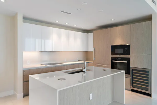 $12,500 | 3100 North Ocean Drive, Unit H1206, Singer Island, FL 33404